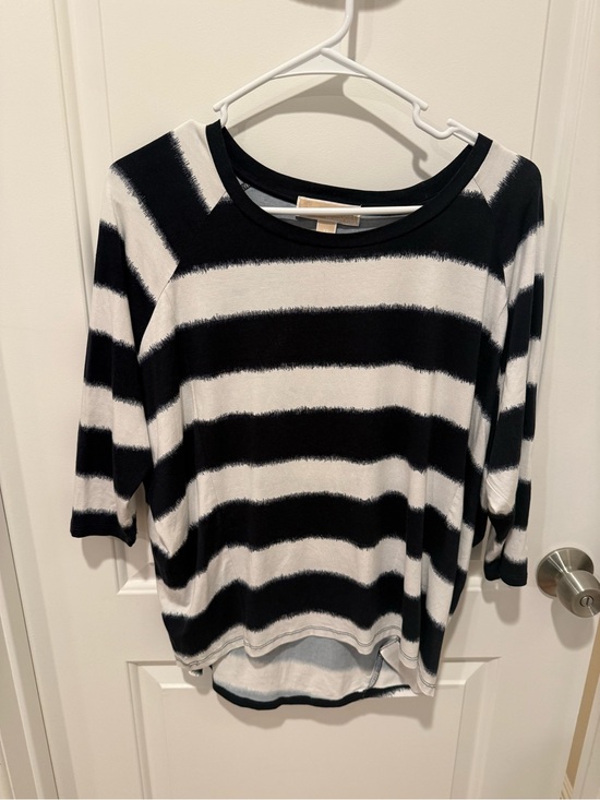 MICHAEL Michael Kors Tops - MICHAEL Michael Kors Black and White Striped Long Sleeve Tee